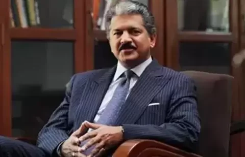 Anand Mahindra said that it was time to play the ‘long game’ in Indian markets as Sensex and Nifty crash following global cues. (Twitter/@anandmahindra)