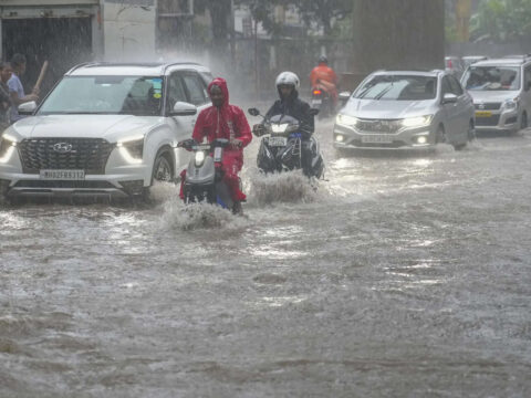 India to spend $300 mln to build drains and expand water bodies in big cities