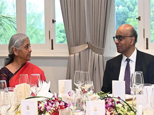 Nirmala Sitharaman: FM Nirmala Sitharaman leads high-level delegation in talks with Singapore President and Prime Minister