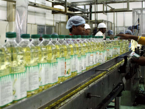 NITI Aayog calls for raising import duty on edible oil