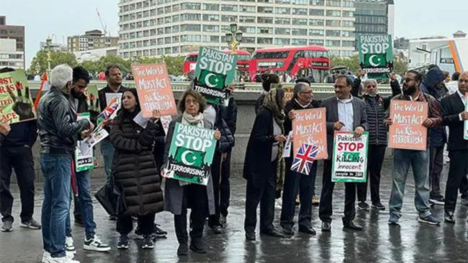 Kashmir diaspora condemns Pakistan's state-sponsored terrorism in UK protest