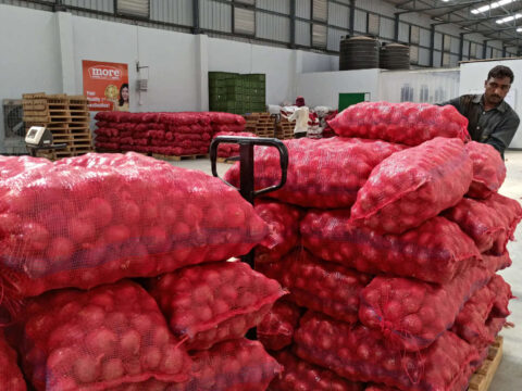 1,600 tonnes of onions coming to Delhi riding 'Kanda Express' for first time