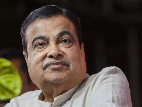 Nitin Gadkari warns of suspension over delayed Nagpur Airport runway recarpeting