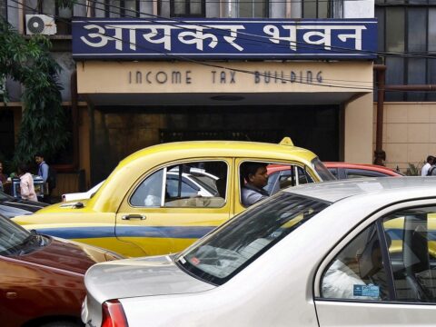 ITR filing last date NOT extended: Income Tax Department debunks fake news