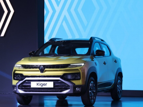 Renault announces price reduction on cars by upto ₹96,395