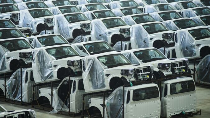 After Tata, Mahindra passes on GST benefit, cuts SUV prices by ₹1.56 lakh | Full list