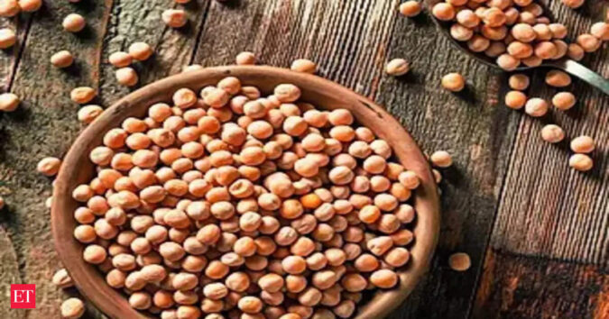 Yellow peas import to attract 30 pc duty from Nov 1