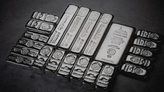 Some traders to book cargo slots on transatlantic flights for silver bars—an expensive mode of transport typically reserved for gold—to profit off higher prices in London. (Representational Image/Unsplash)