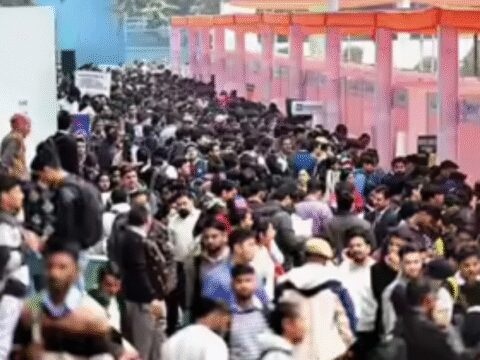 Q2 Unemployment Rate Eases to 5.2%