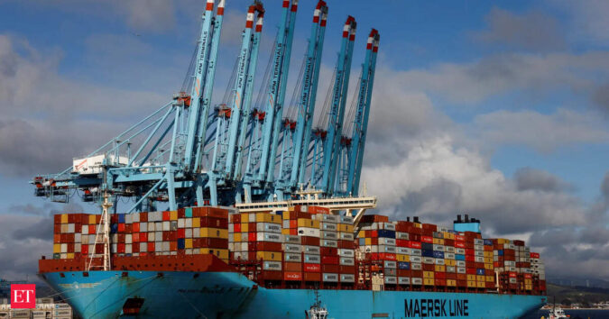 Exports in positive zone; SEZ surplus can help cut imports, says Piyush Goyal ET logo