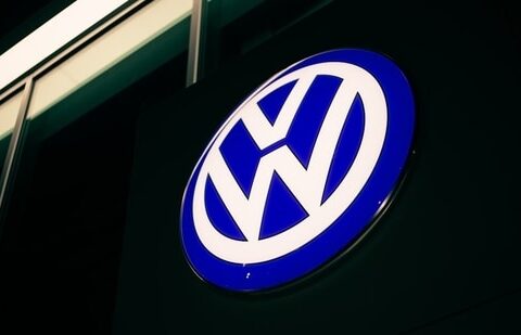 Skoda Auto Volkswagen India Pvt. Ltd. has cut costs to about $700 million from $1 billion for a platform it is developing to build electric cars. (Unsplash)