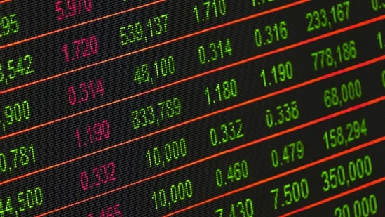 Track live updates and latest news from India Inc.'s Q2 FY26 results today.