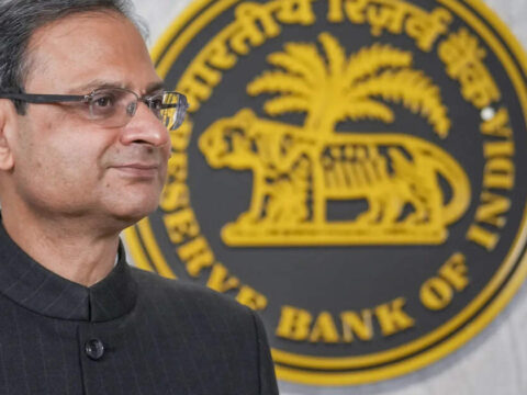 RBI Governor Malhotra expects deposit rates to moderate along with lending rates ET logo
