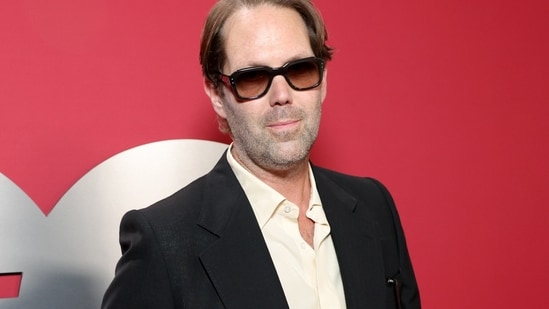 Alan Dye most recently oversaw the interface of the Apple Vision Pro headset and a sweeping redesign of Apple OS for liquid glass. (Bloomberg)