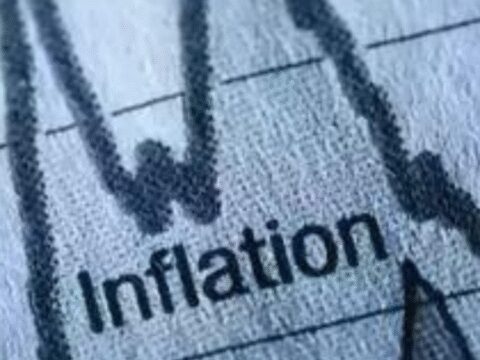 India likely to retain 4% inflation target for central bank, Bloomberg News reports India likely to retain 4% inflation target for central bank, Bloomberg News reports