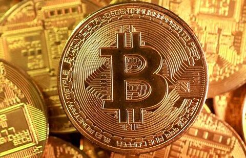 FILE PHOTO: Income-tax department tracks all transactions involving domestically-located exchanges through their income-tax returns (ITRs) that have to disclose VDA-related transactions (REUTERS)