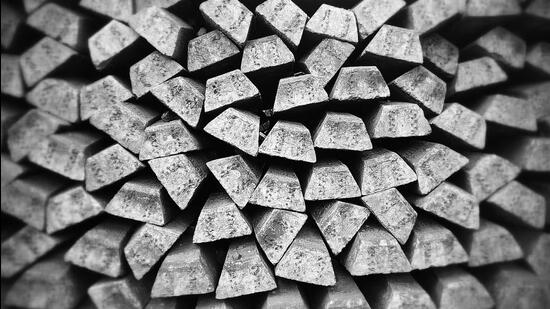 Gold imports from the US jumped by 95% to 4,505 kg in November 2025 and silver imports by 6,983% to 1,28,342 kg (PIXABAY)