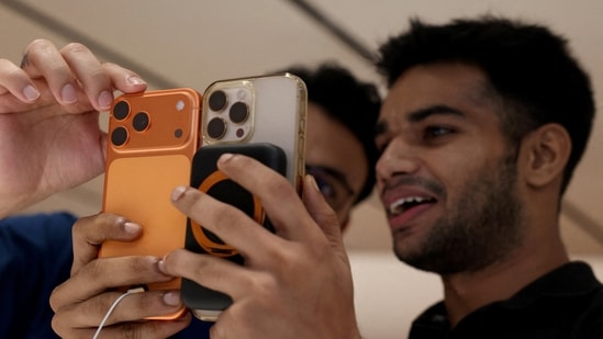 Apple and Google are discussing hosting the AI chatbot directly on Google servers running tensor processing units. (Reuters)