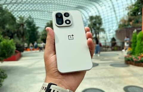 OnePlus 15 is undoubtedly the most powerful Android flagship in the Indian market right now. (HT)