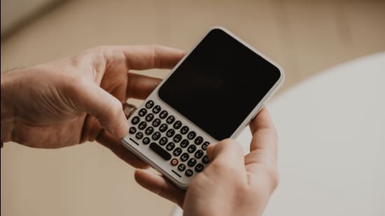 The Clicks Communicator takes us back to a time when the thumbs knew where each key lived in that three-dimensional space. (Official image)