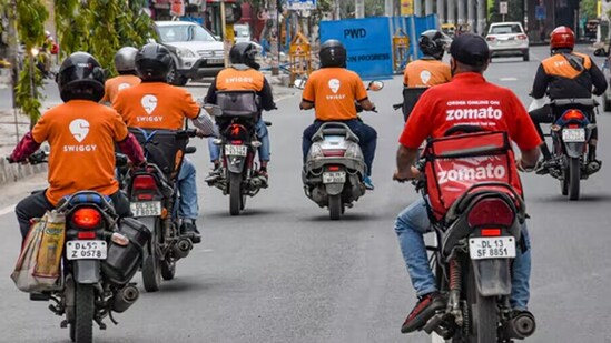 Swiggy, Eternal shares in focus after Govt tells them ‘no more 10-minute delivery’| Business News There have been widespread debates and discussions in the public domain about gig workers' working conditions over the past weeks. (HT_PRINT)
