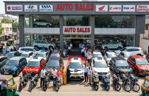 Auto sales in January 2026: A total of 27,22,558 vehicles were registered on the government's VAHAN portal last month—up 17.61% over the year-ago period. (AI Image)