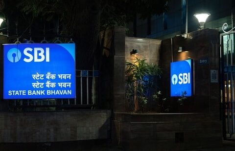 Only State Bank of India and HDFC Bank are the only Indian banks that rank among the Top 100 globally by assets. (Bloomberg)