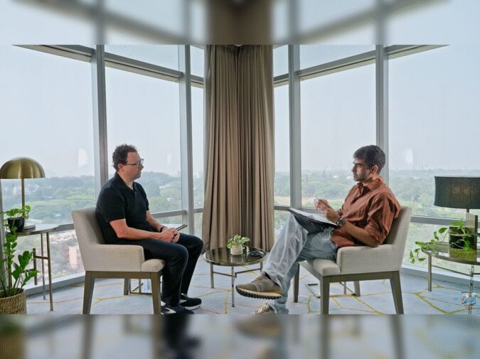 Here’s what Anthropic’s Dario Amodei says startups should not be doing with Claude