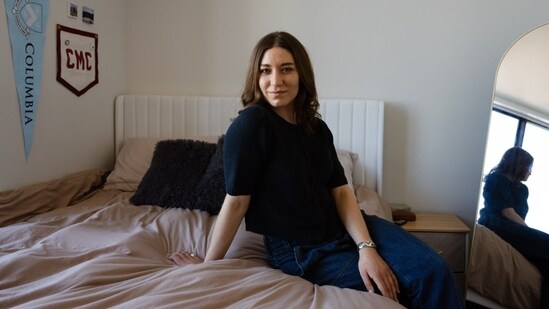 Gen Z, locked out of home buying, puts its money in the market| Business News Helen Bovington in her Manhattan apartment.