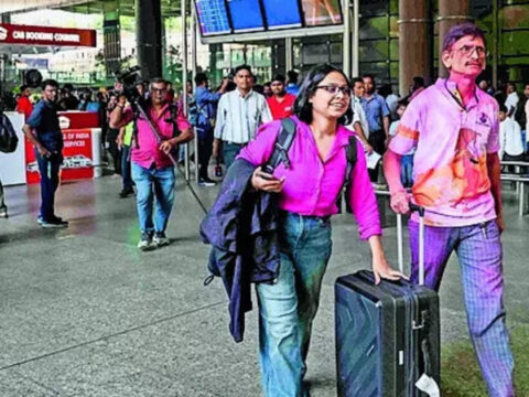 West Asia conflict hits Surat textile sector, shipping costs surge 400% ET logo