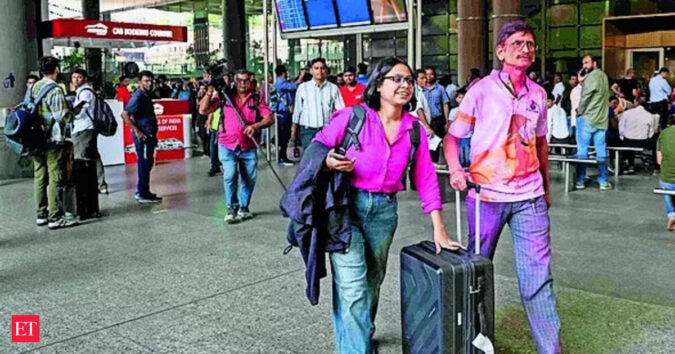 West Asia conflict hits Surat textile sector, shipping costs surge 400% ET logo