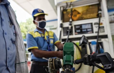 Check petrol, diesel rates in your city| India News Petrol and diesel prices in the national capital have remained stagnant for more than a week. (Sanchit Khanna/Hindustan Times)