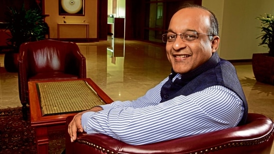 Sashidhar Jagdishan, whose term as CEO ends in October 2026 unless extended, took over the helm from Aditya Puri in 2020. (Mint)
