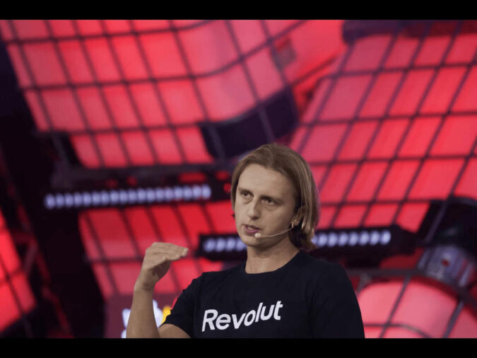 Revolut gets full UK banking licence after years-long wait