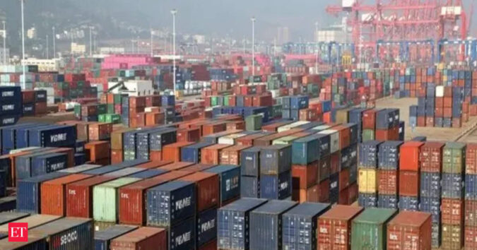 India’s trade gap shrinks in March, swells in FY26 ET logo