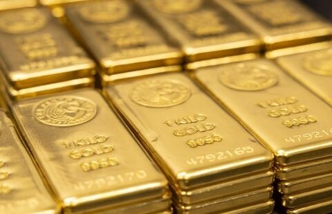 During times of high inflation, when paper money loses its purchasing power, people turn to gold. (Bloomberg)