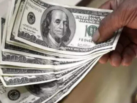 Forex reserves fall $7.5 billion