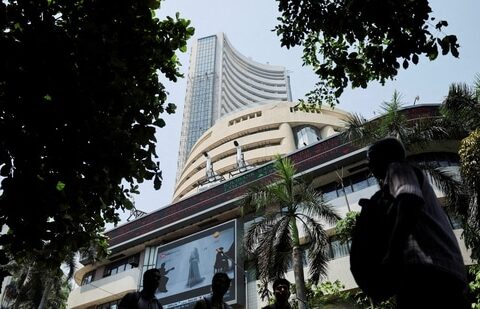 Sensex crashes 1,000 points, Nifty slumps 359 amid sharp sell-off after 3 pm The benchmarks had traded in positive territory for much of the session. (REUTERS File)