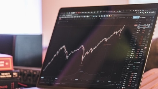The 30-share BSE Sensex slumped 1,312.91 points, or 1.70 per cent, to close at 76,015.28. (Representative image)