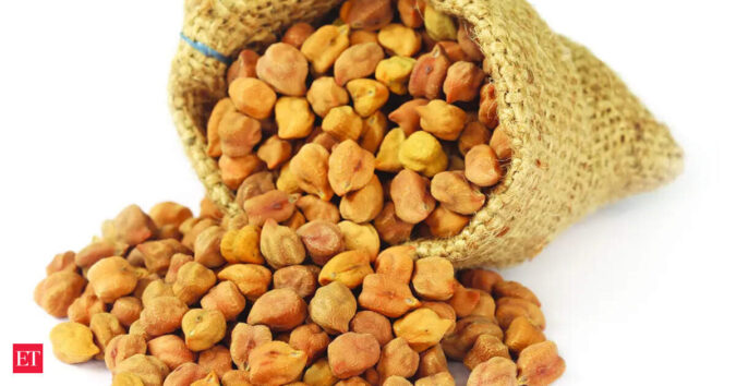Chana prices climb over 9% in a month Chana prices climb over 9% in a month