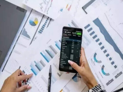 Norms issued to estimate District Domestic Product Norms issued to estimate District Domestic Product