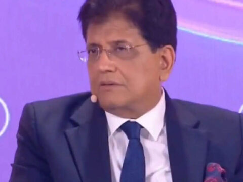 Exports rise 15 per cent in Apr-Jun 14 despite global uncertainties, says Piyush Goyal ET logo