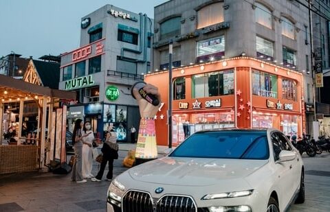 Evening in Seoul’s high-end Apgujeong neighborhood.