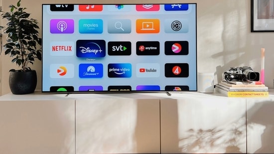 Fox, Roku and the next phase of the streaming wars On June 15th Fox took a big step into the streaming business, with the surprise announcement that it had agreed to acquire Roku, (Unsplash)