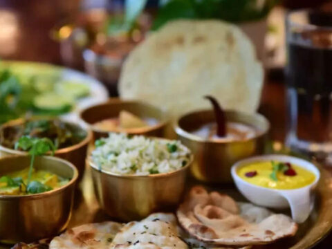 Thali costs rose by 5% in June on higher tomato, onion, LPG prices ET logo