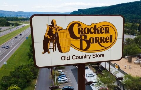 Cracker Barrel stock fell after CEO Julie Masino stepped down. Former Bloomin' Brands chief David Deno takes over as the restaurant chain faces sales challenges. (AP Photo/Ted Shaffrey, File) (AP Photo/Ted Shaffrey)