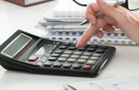 Your Money: How to fix being broke by month end Thanks to the shift towards digital payments, many seemingly insignificant purchases stay hidden behind four-digit PINs. (Getty Images/iStockphoto)