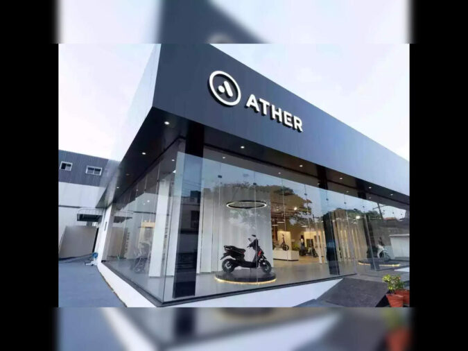 Ather Energy rolls out pothole alert feature to its Gen 2, above electric scooters Ather Energy rolls out pothole alert feature to its Gen 2, above electric scooters