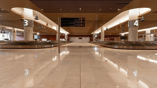 This guide reveals eight credit cards that provide complimentary lounge access, ensuring your travels are more comfortable, whether your flight is delayed or you have extra time before boarding.