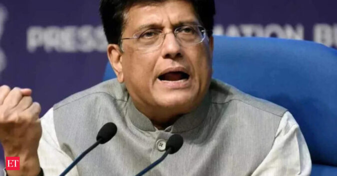 India’s exports rise 15% in April-July; Commerce Minister Piyush Goyal confident of $1 trillion target ET logo